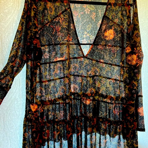 Free People three-tiered blouse - Picture 2 of 8